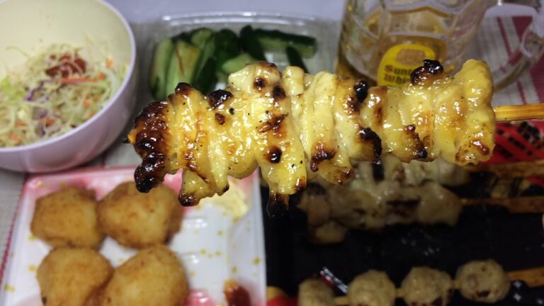 日曜の夜は居酒屋メニューで晩酌！焼き鳥とポテトフライに贅沢ゼロ！！【酒動画】
