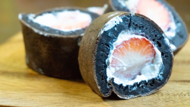 【節分】フルーツ恵方巻き作り方【ロールケーキ】 #Shorts