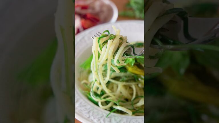 Oisixのヴィーガンミールキット Purple Cat【おかひじきハーブパスタ＆トマトと赤玉ねぎのさっぱりマリネ】を作ってみた！ #shorts