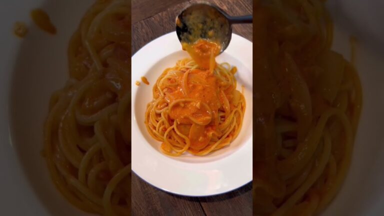 【1分でわかる】オニオンとトマトのクリームパスタ