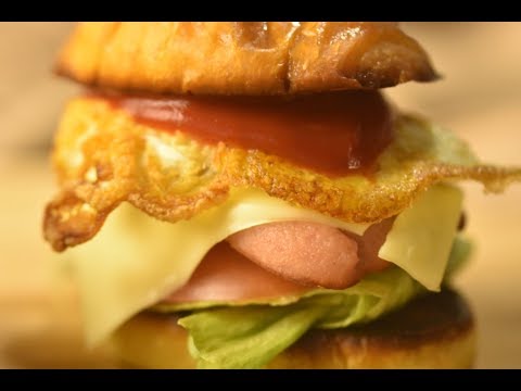 フライパン1つ🍳簡単ロールパンバーガー🍔   ~ One Pan! Wonder Easy Dinner Roll Burger🍔【料理レシピはParty Kitchen🎉】