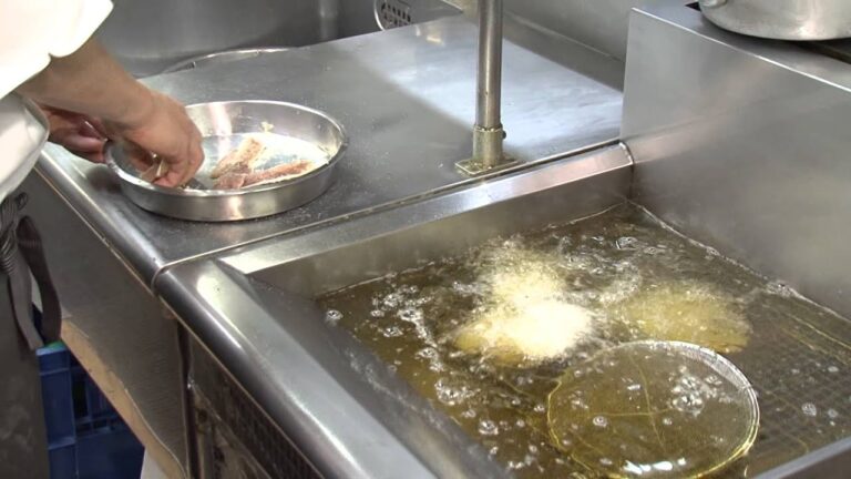 土佐と北海のシーフードフリット盛り合わせ