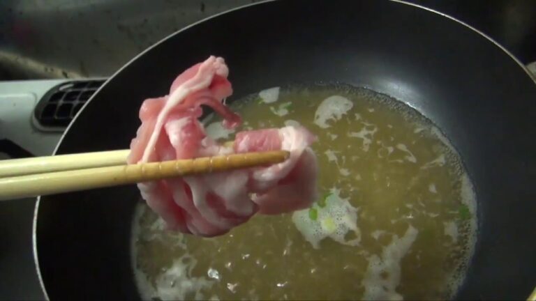 人生初のマルちゃん正麺を食べてみた