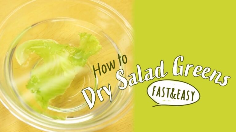 How to Dry Salad Greens Easily＊シャキシャキレタスに復活！簡単な裏ワザ