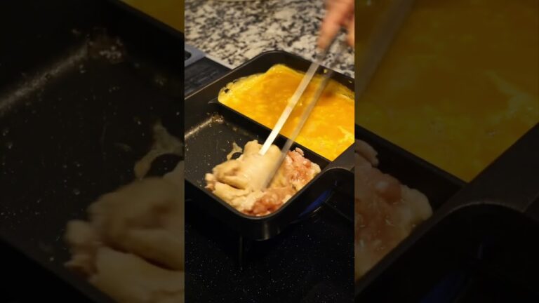 【お弁当作り】鶏そぼろ弁当を手早く作る技    #Shorts #お弁当