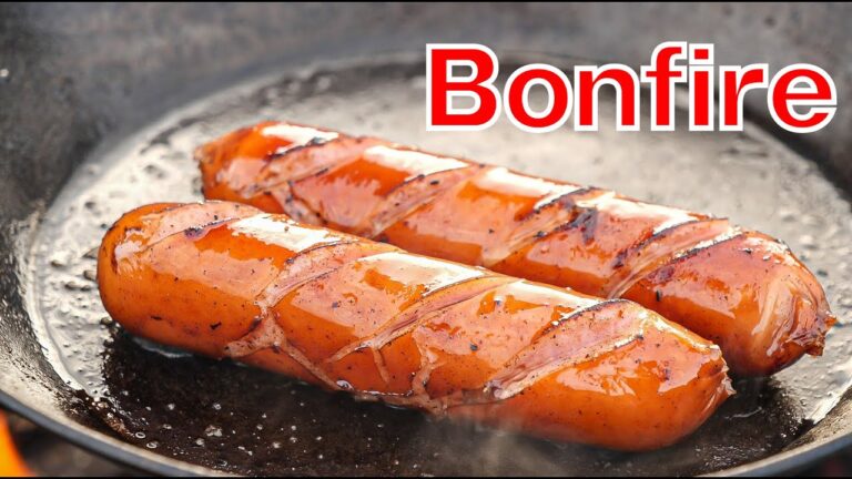 オートキャンプでソーセージを焼く！