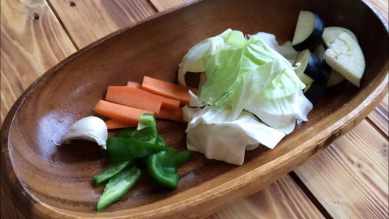 にんにく料理【鶏肉と夏野菜のガーリック炒め】～にんにくのよしだ家