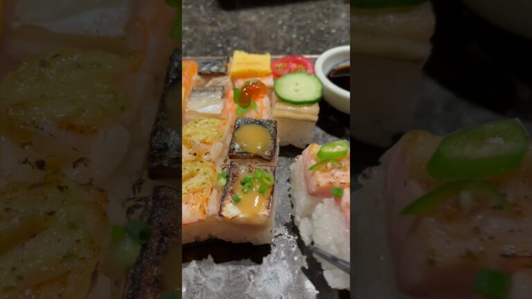 KINKA名物[炙りモザイク押し寿司]