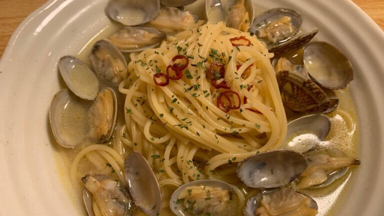 浪人留年大学生の「あさりのスープパスタ」