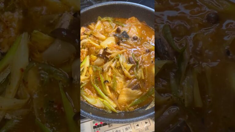 【鯖缶】サバの味噌キムチスープ #shorts