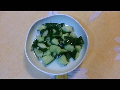 きゅうりの簡単甘酢漬け  How to make the pickled cucumber.