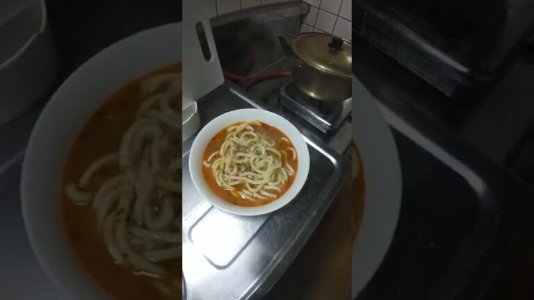 俺の好きな「丸美屋 麻婆豆腐の素 中辛」で作ったうどん