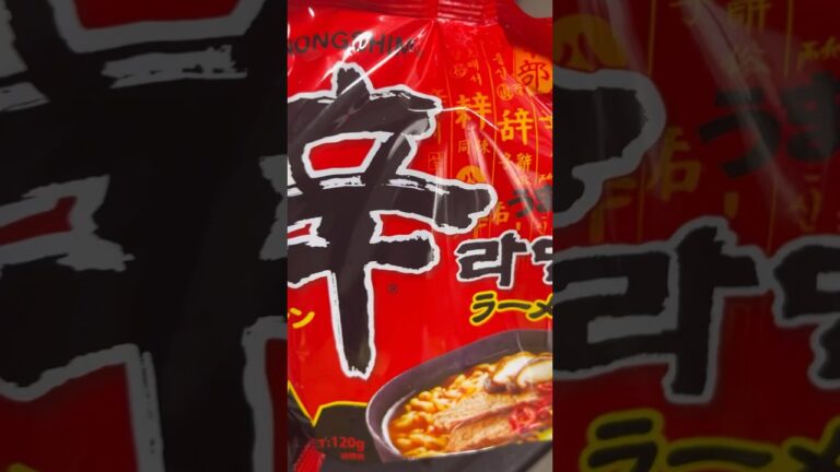 【辛ラーメンアレンジ】ツナ缶は便利すぎる。
