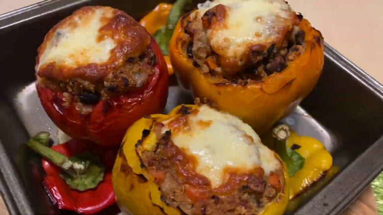 【スーパーフード】丸ごとパプリカのキヌア詰めオーブン焼き✴︎グルテンフリー/ Vegetarian Stuffed Peppers
