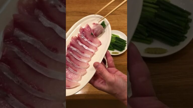 【簡単料理レシピ】 ブリねぎ巻き  yellowtail sashimi #shorts