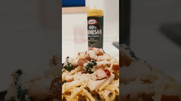 🍀大葉１０枚ありますか～❤️ブーム先取りワンパンパスタ👑🎊🧑‍🍳紫蘇だけに質素な素材でこの旨さ！🎉👍🎯❤️#shorts