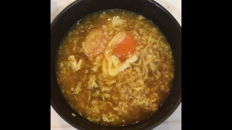 【カレーうどん】マルちゃんとS＆Bカレー粉のアレンジカレーうどんです