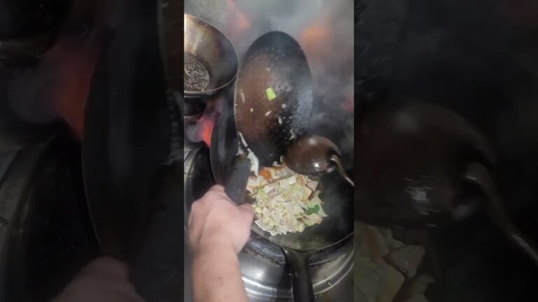 【ちゃん系】プロが作る肉豆腐うま煮の作り方#shorts