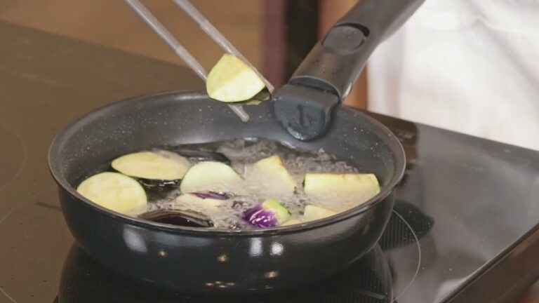 ナスの揚浸し　ヤマカ醤油　X　ヤサイコトバクッキング　5-2 ナスばっかりレシピ ナスの揚げ浸し