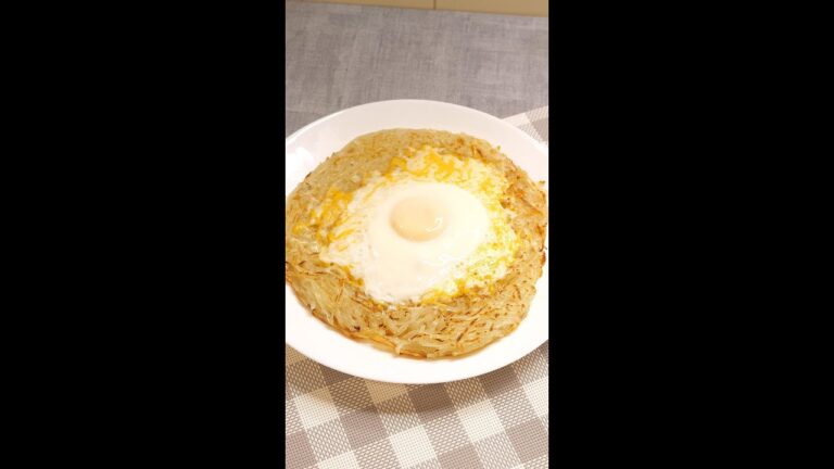 【じゃがいもがあるならコレをやるべし】チーズと卵で進化したじゃがいもガレットでおうちカフェ気分♪ / Potato Galette