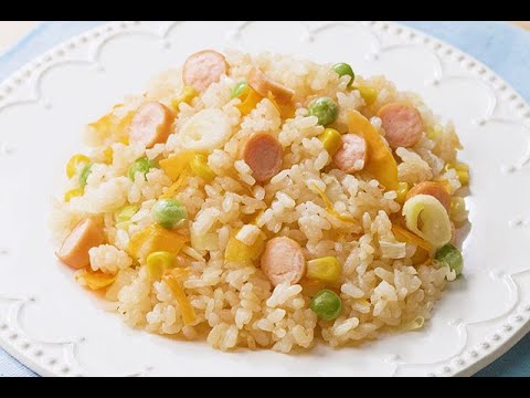 レンジで作る具だくさんチャーハン風