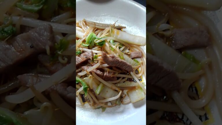 豚肉と白菜ともやし炒め。