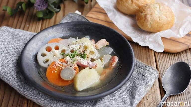 【365日のパンとスープ】根菜の和風コンソメスープのレシピ 作り方
