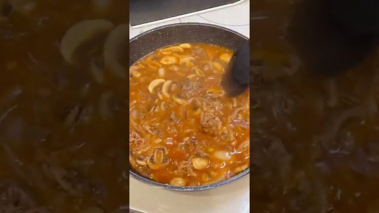 これ食って10kg痩せた。とりあえずこれ作って食っとけ。牛乳で作る超簡単ビーフストロガノフ！
