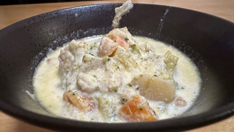 鶏胸肉のクリームシチュー作りました！