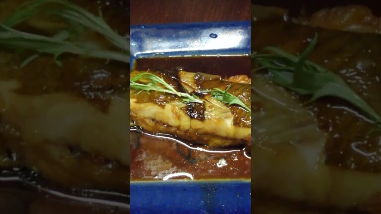 佳代食堂🌷　　　　　　カレイの煮付け濃いめの味付けが美味しい。ちょい甘辛