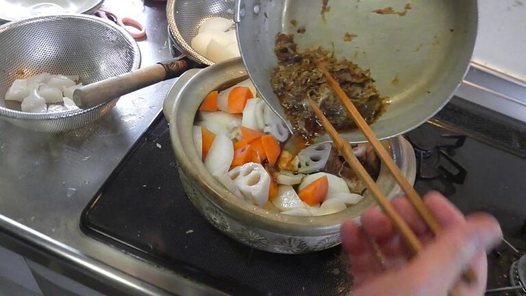 幸運な病のレシピ（ 170 ) 朝 身欠きにしんの土鍋炊き　大根・蓮根・人参・こんにゃく・里芋、昆布に鰹節、牛肉も入れた