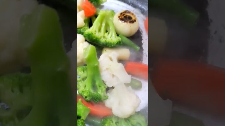 世界一小さい玉葱北海道産🧅ペコロス＆洋風彩り野菜コロコロ炒め👨‍🍳