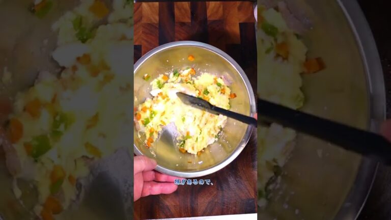 はんぺんの春巻き、　はんぺんをムースにして具材と一緒に春巻きの皮で巻いてあげるだけ