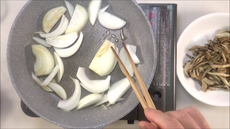 19 48_牛肉とまいたけ、しめじの甘辛炒め