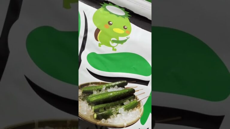 BETTER Than Ice Cream! Japanese Summer Festival Food: Pickled Cucumber on a Stick🥒夏祭り:きゅうり一本漬け