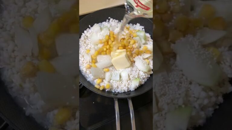 バターコーンライス、玉ねぎと炊きたい。
