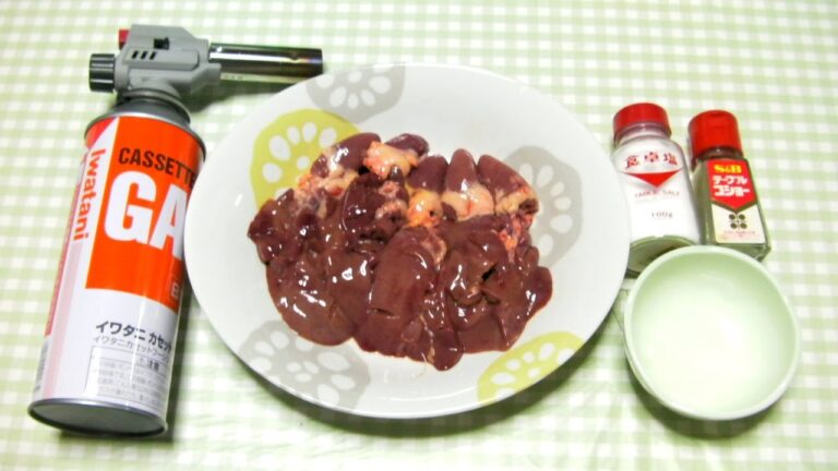 電子レンジでトリ肉（レバー）を「チンチン」するよ～