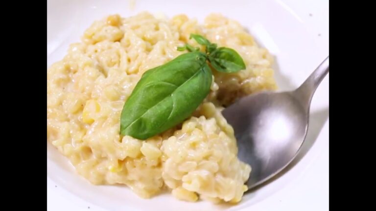 炊飯器とコーンポタージュの素で ポタージュ風味のコーンリゾット