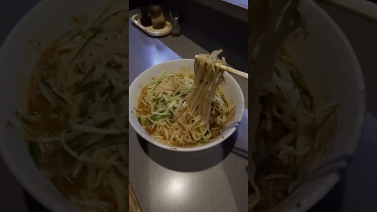 冷やしタンタンメン＆冷やし中華　「中華そば リバティ」