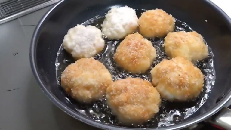 エビとはんぺんのコロッケとエノキとワカメの和え物【簡単料理動画】