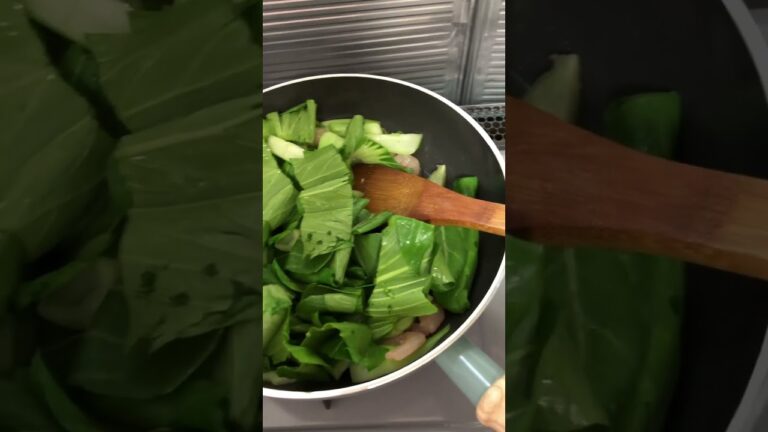 箔のある暮らし（小海老とチンゲンサイの箔炒め）