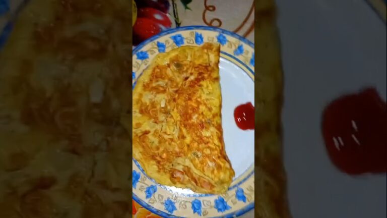 Egg omelette ##easyrecipe ##breakfast ##