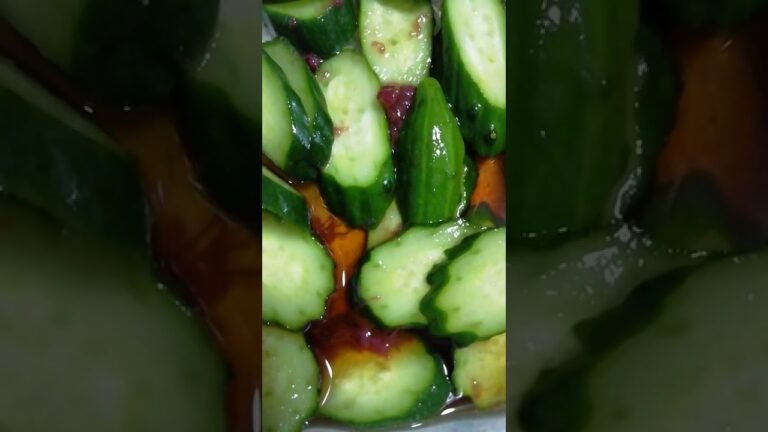 きゅうりの漬物　だし醤油　梅干少し入れて　きゅうり１本分　味見してお好みの味で