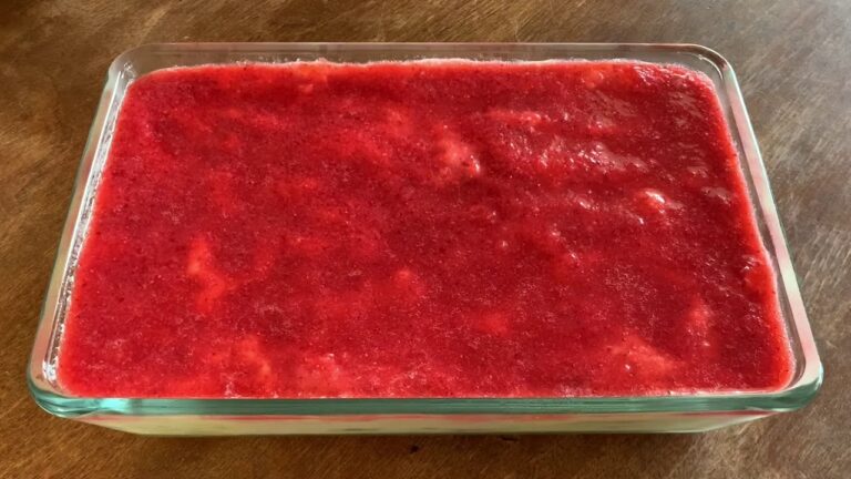 ちょっと変わったティラミス【いちごのティラミス/ Strawberry Tiramisu】