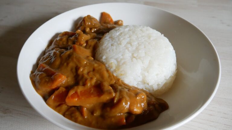 【まろやか豆乳カレー】豆乳のいいところだけ感じられます。隠し味はケチャップ!