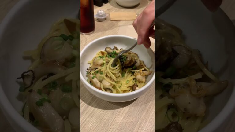 【パスタくるくる】お出しが香るもちもち和風パスタ！ホタテとキノコのめんつゆバター【おいしいパスタ】