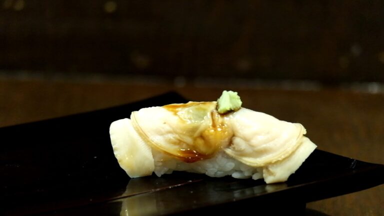 握り寿司　ハマグリ