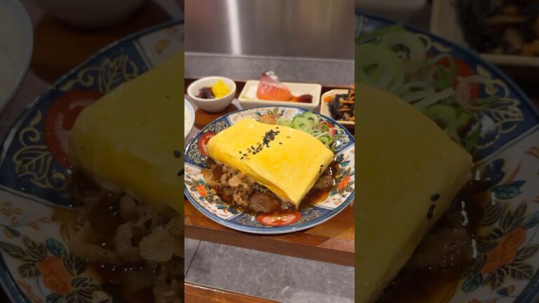 濃厚な黄身が入っただし巻きと牛しぐれ煮が絶品！