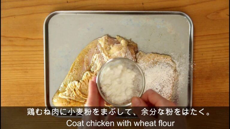 ［祝］レシピ系ブログで大好評！鶏むね肉の蒸しカレー焼き-明太子ソース添え-Steamed chicken with curry bake- Mentaiko sauce -