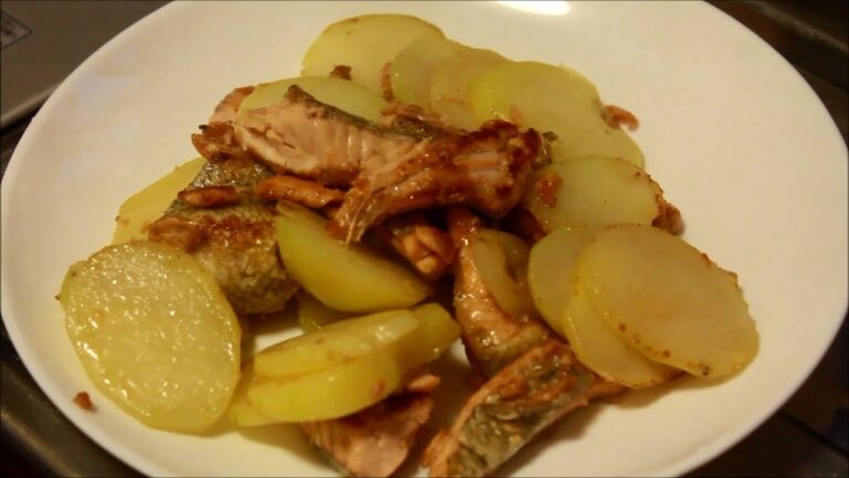 【4K2K】鮭とジャガイモ炒めの作り方 How to make salmon and potato fry